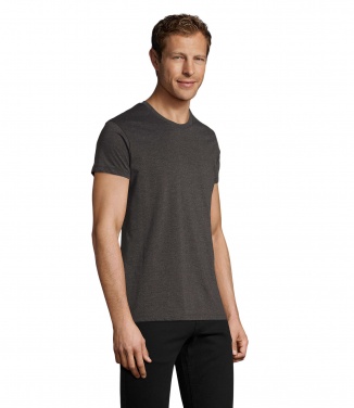 Logotrade werbemittel das Foto: REGENT F HERRENT-SHIRT 150g