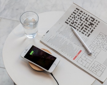 Logo trade corporate gifts picture of: Bamboo X 5W wireless charger