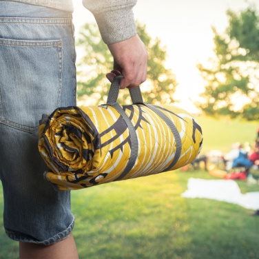 Logotrade corporate gift image of: Foldable picnic blanket ALVERNIA Schwarzwolf