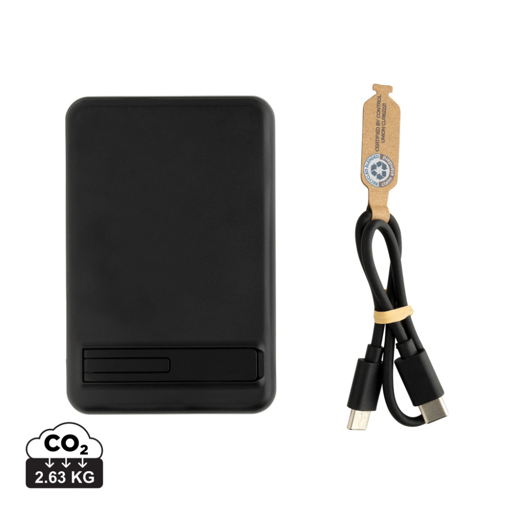 Logotrade advertising products photo of: Zen RCS rplastic 5000 mah 5W magnetic bamboo powerbank