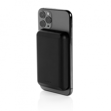 Logotrade meened pilt: Magnetiline 5000 mAh 5W juhtmevaba akupank