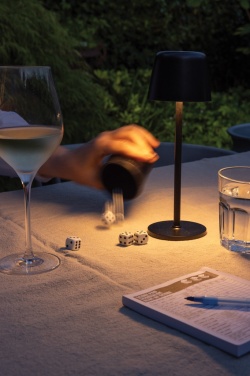 Logotrade firmakingituse foto: Zenic RCS taaskasutatud plastikust USB taaslaetav laualamp