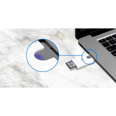 Logotrade reklaamtooted pilt: MicroSD ja SD-kaardi lugeja Silicon Power Combo 3.1