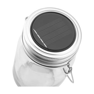 Logotrade reklaamkingitused pilt: SunJar päikesepatareiga valusti aeda