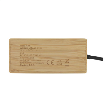 Logo trade ärikingi pilt: Fyra bambusest USB jaotur