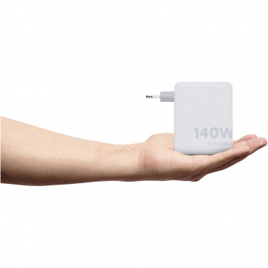 Logo trade liikelahja kuva: Xtorm XVC2140 GaNUltra 140 W matkalaturi 240 W USB-C PD -kaapelilla