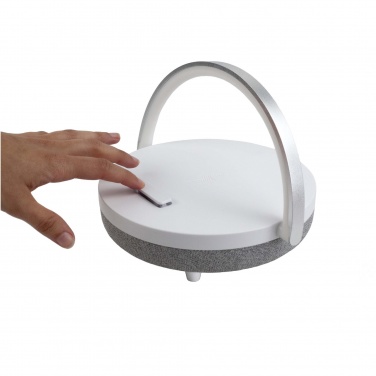 Logotrade mainoslahja ja liikelahja kuva: Prixton 10 W:n 4-in-1-Bluetooth®-kaiutin LED-valolla ja langattomalla latausalustalla