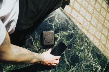 Logotrade mainoslahjat ja liikelahjat tuotekuva: Urban Vitamin Oxnard 5 in 1 65W yleislaturi