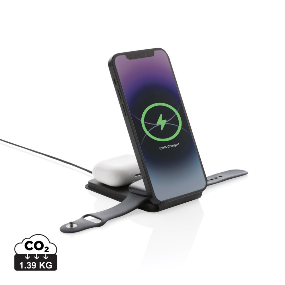 Logo trade mainoslahja kuva: Swiss Peak RCS rePU 15W 3-in-1 magneettinen langaton laturi