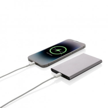 Logo trade mainoslahja ja liikelahja tuotekuva: 4000mAh virtapankki USB-C:llä RCS muovista/alumiinista