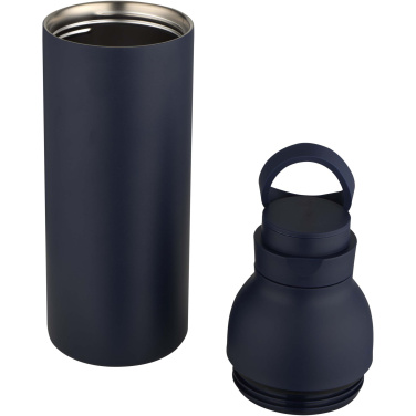 Logotrade mainoslahjat kuva: Illuminate 650 ml:n RCS-kierrätetty, ruostumattomasta teräksestä valmistettu kaksiseinämäinen vesipullo, jossa on kolmiosainen kansisetti