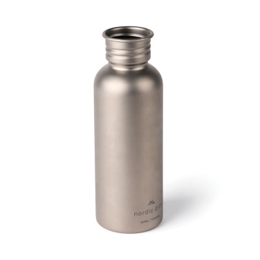 Logotrade mainoslahja tuotekuva: Nordic Drift Trail -ultrakevyt titaanijuomapullo 600 ml