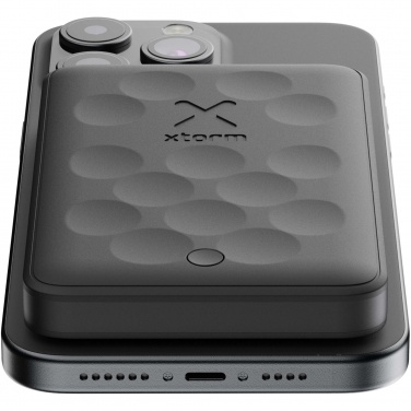 Logotrade biznesa dāvanas foto: Xtorm FS5W051 5000 mAh magnētiskā bezvadu strāvas banka