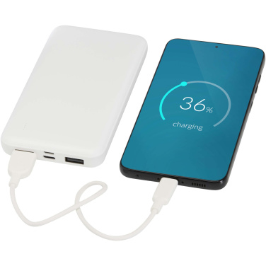 Logotrade korporatīvās dāvanas foto: Intan 10.000 mAh 10W pārstrādājamas plastmasas pārnēsājamais akumulators
