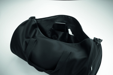 Лого трейд бизнес-подарки фото: Duffle bag in 600D RPET