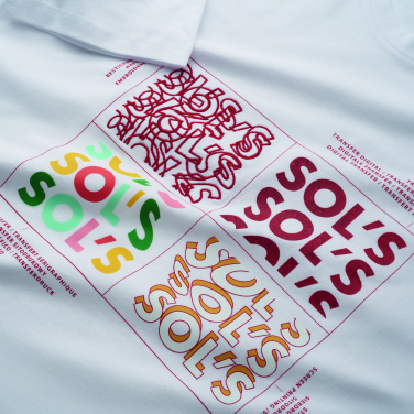 Логотрейд pекламные продукты картинка: The SOL'S T-shirt sample kit.
