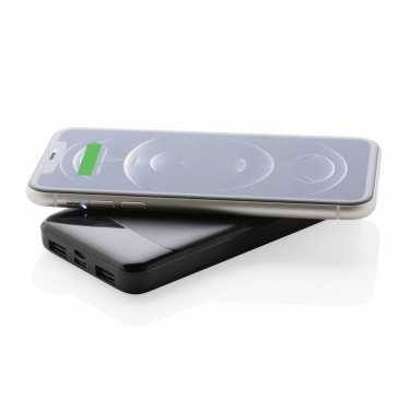 Logotrade profilprodukter bild: Trådlös powerbank i återvunnen plast, RCS standard