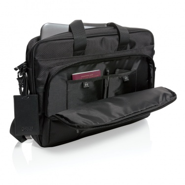 Logotrade reklamprodukter bild: Swiss Peak Voyager RFID 15.6" laptopväska