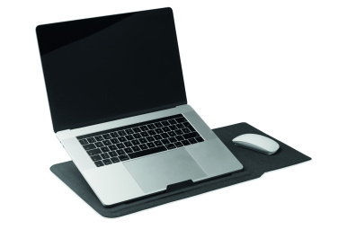 Logotrade kampanjprodukter bild: 16 tums laptopfodral i filt