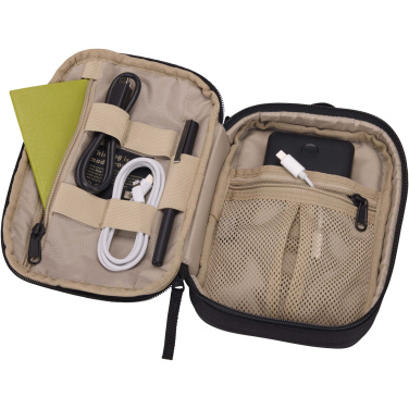 Logotrade profilprodukter bild: Case Logic Invigo accesoarväska av återvunnet material